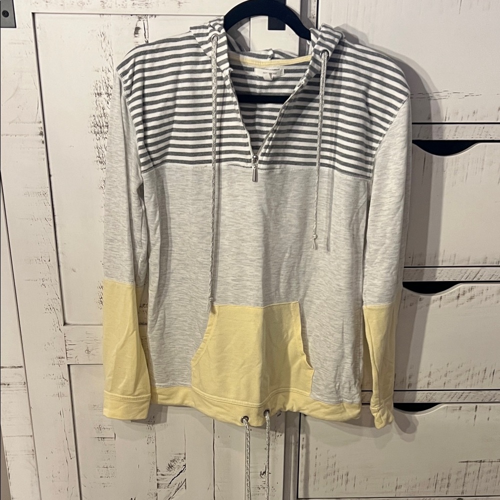 Maurices Gray and Cream Striped Hoodie